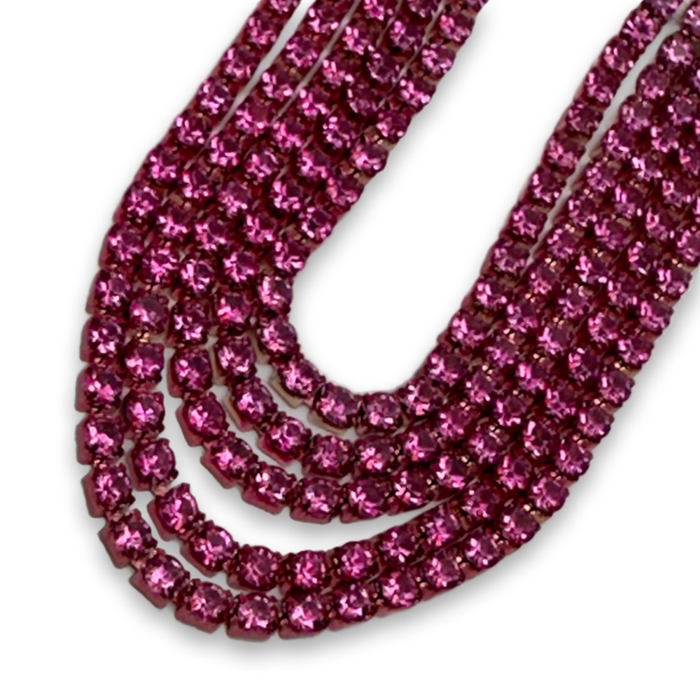Natasha Pierced pink mesh earrings - Picture 3 of 4